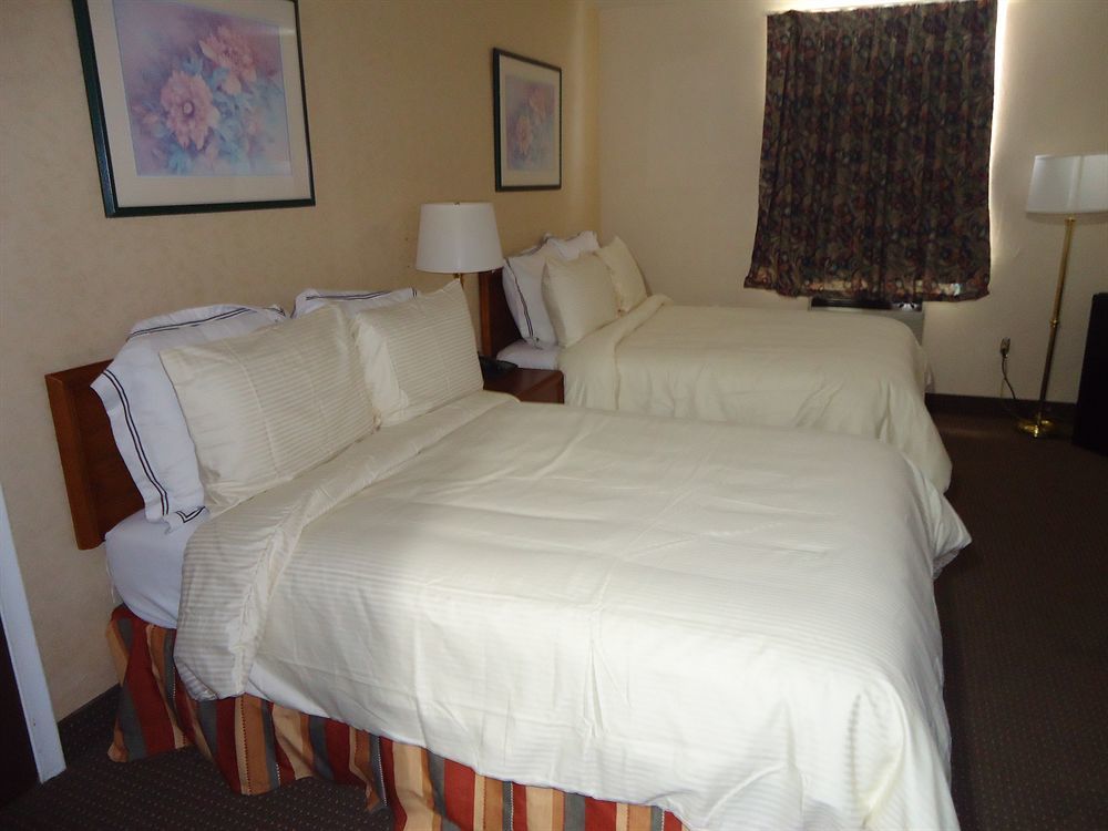 Econo Lodge Sudbury Exterior foto